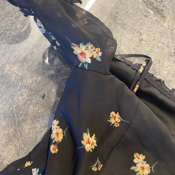 Forever 21 Dress Size Small - Picture 4 of 5